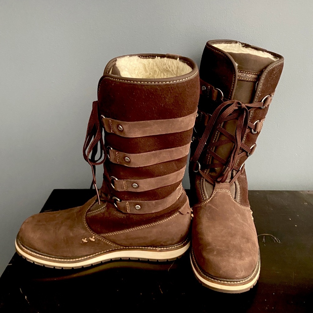 Helly Hansen boots